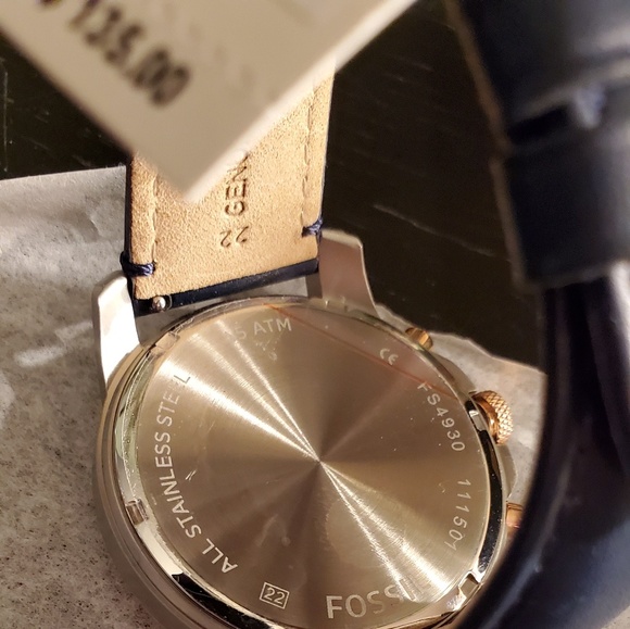 Men's Watch - Picture 6 of 7